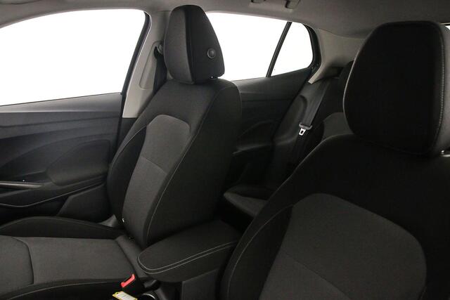 Skoda FABIA Selection 1.0 TSI 115pk DSG Automaat Cruise control, Stoelverwarming, Parkeersensor achter, Stuurwiel verwarmd, App connect, Airco, LED koplampen, DAB, Radio