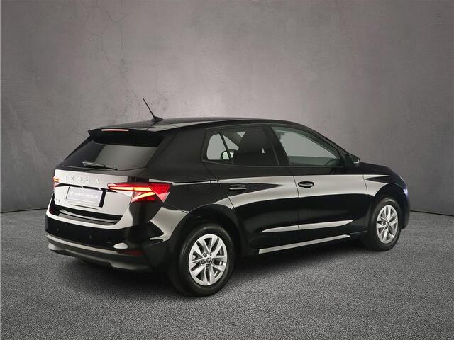 Skoda FABIA Selection 1.0 TSI 115pk DSG Automaat Cruise control, Stoelverwarming, Parkeersensor achter, Stuurwiel verwarmd, App connect, Airco, LED koplampen, DAB, Radio