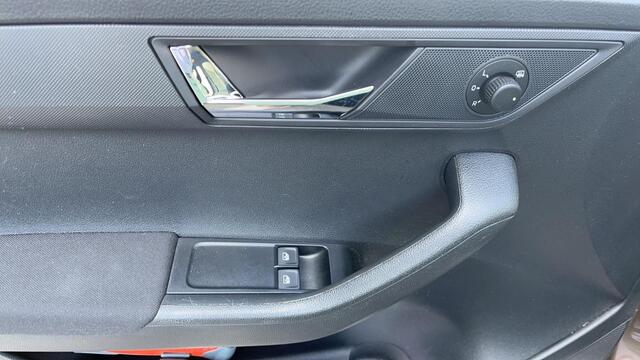 Skoda FABIA Combi 1.0 TSI Business Edition 95PK | Blindspot | Airco | Parkeersensoren |