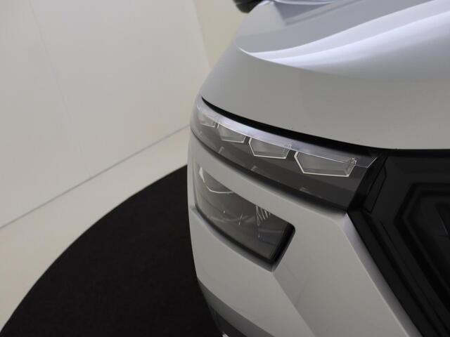 Skoda Kamiq 1.0 TSI Monte Carlo | Panoramadak | Keyless | LED verlichting | Stoelverwarming | Achteruitrijcamera | CarPlay | Lane- en frontassist |