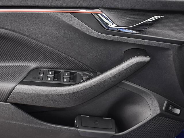 Skoda Kamiq Monte Carlo 1.0 85 kW / 115 pk TSI SUV 6 versn. Handgeschakeld | Camera | Digitaal Cockpit · MEGA Sale