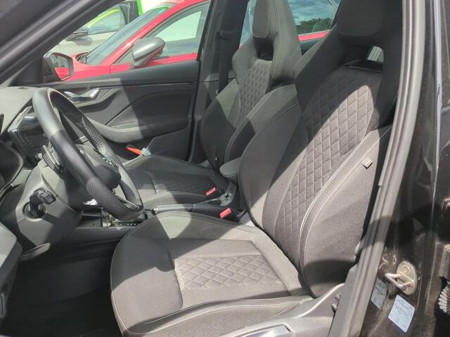 Skoda Kamiq 1.0 TSI Sport Business DSG Automaat Panoramadak / App-connect / Parkeersensoren / LED / Cruise / Clima (airco)