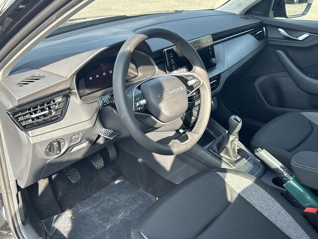 Skoda Kamiq Essence 1.0 TSI 85 kW / 115 PK SUV 6 versn. Hand | 1500,- Euro Inruilpremie | Privatelease 369,- Per Maand!!