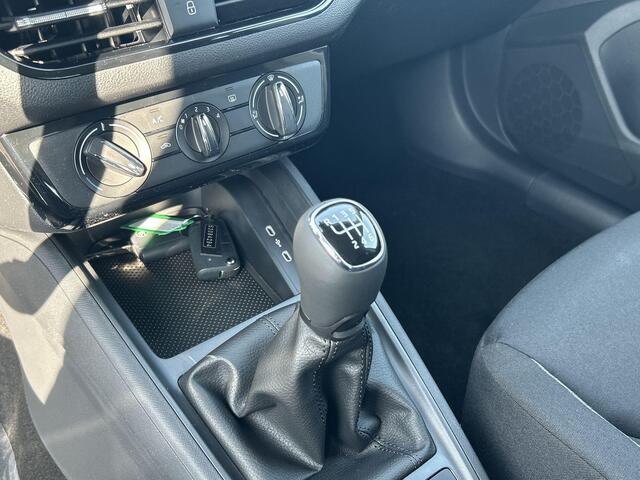 Skoda Kamiq Essence 1.0 TSI 85 kW / 115 PK SUV 6 versn. Hand Technology Pakket | 1500,- Euro Inruilpremie | Privatelease 369,- Per Maand!!