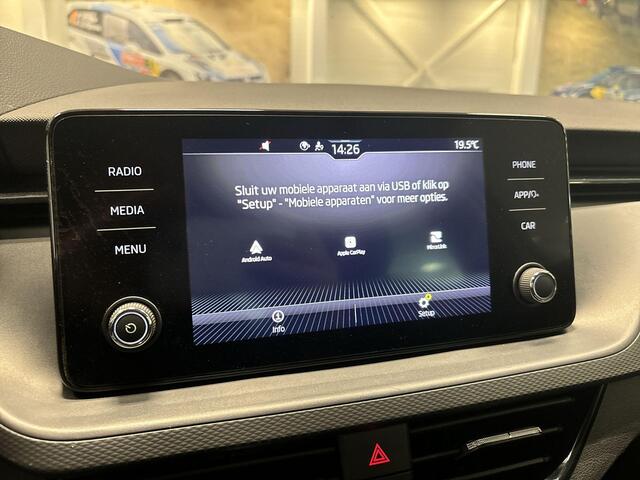 Skoda Kamiq 1.0 Tsi 110pk DSG Business Edition · Camera · Apple/Android Car Play · P-Sensoren · Cruise Control · Stoelverwarming · 16'' Inch · Garantie t/m 09-05-2027 of 120.000km