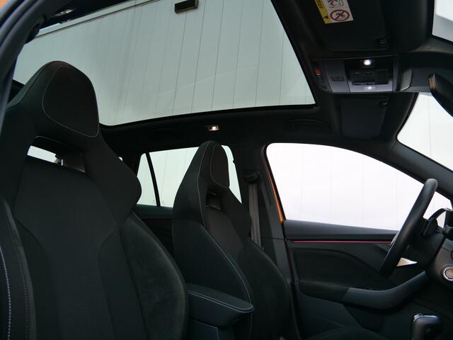 Skoda Kamiq 1.0 TSI 116 Pk Business Edition Automaat Apple Carplay / DAB / Camera / Pano-dak