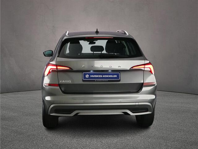 Skoda Kamiq Business Edition 1.0 TSI 110pk DSG Automaat Adaptive cruise control, Elektrische achterklep, Achteruitrijcamera, App connect, Parkeersensoren, LED koplampen, Stoelverwarming