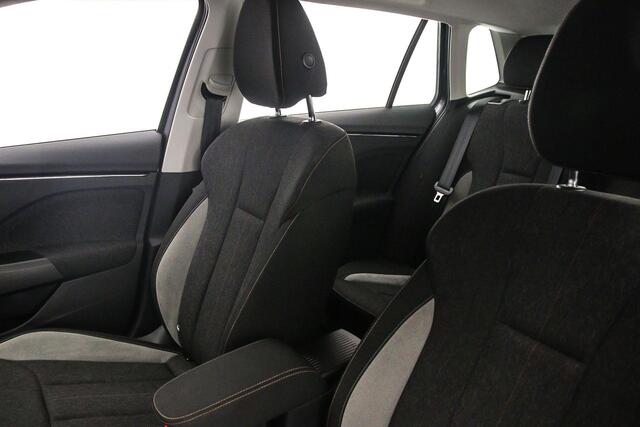 Skoda Kamiq Business Edition 1.0 TSI 110pk DSG Automaat Adaptive cruise control, Achteruitrijcamera, Elektrische achterklep, Stoelverwarming, App connect, Parkeersensoren, LED koplampen