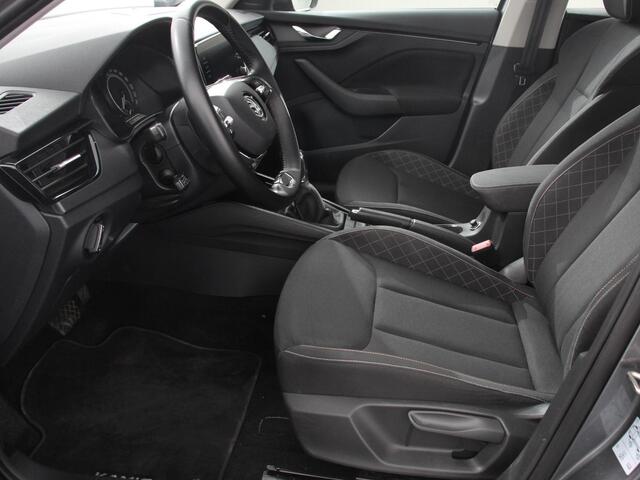 Skoda Kamiq 1.0 TSI Automaat Ambition Navigatie Apple Carplay / Android Auto Adaptive Cruise Control Lane Assist Parkeersensoren Achter DAB