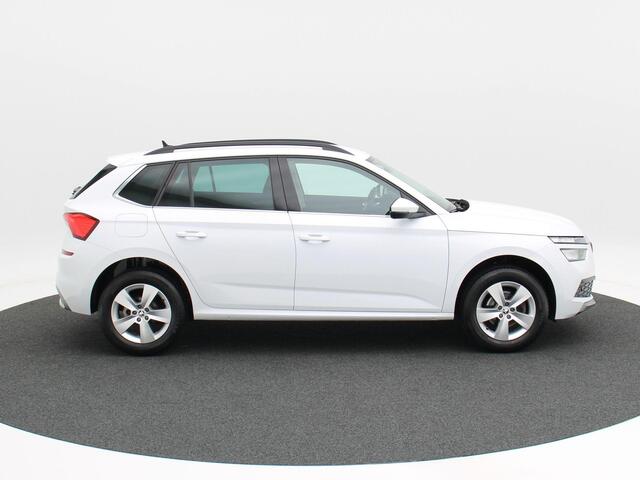 Skoda Kamiq 1.0 TSi 110 Pk Automaat Ambition | LED | Camera | Carplay | Parkeersensoren | Climate | Stoel Verwarming | Cruise | 16 Inch | 39.919 Km!!