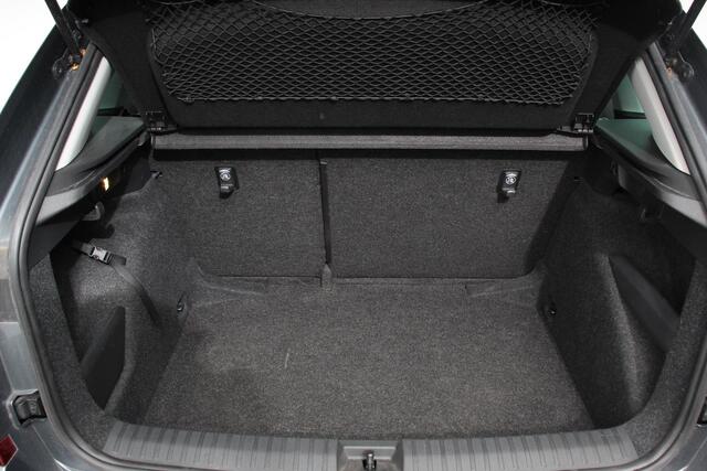 Skoda Kamiq 1.5 TSI 150pk Style DSG | Navigatie | Apple Carplay / Android Auto | Climate Control | Parkeer sensoren | DAB