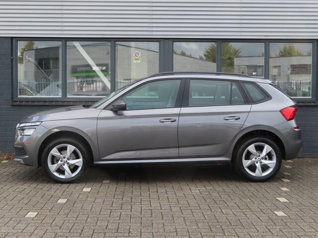 Skoda Kamiq 1.0 TSI | adaptive cruise | parkeersensoren | 17 inch licht metaal