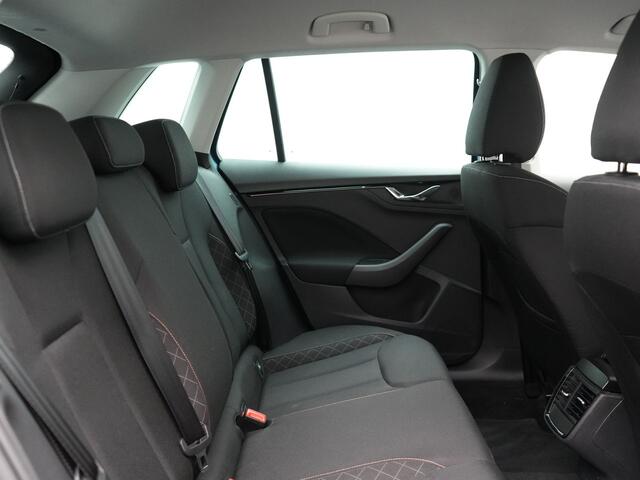 Skoda Kamiq 1.0 TSI Style 111pk Dealer O.H | Apple Carplay | Voorstoelen Verwarmd | Cruise Control | DAB | 17 "L.M |