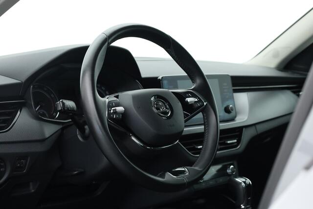 Skoda Kamiq 1.0 TSI DSG | Navi by App | Camera | LED | Clima | All Seasons |