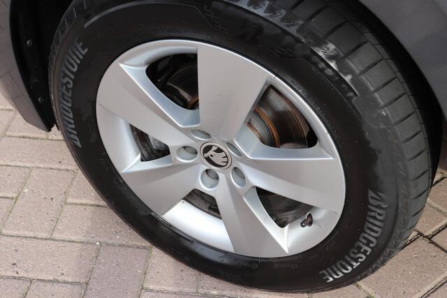 Skoda Kamiq 1.0 TSI Sport Business, automaat .