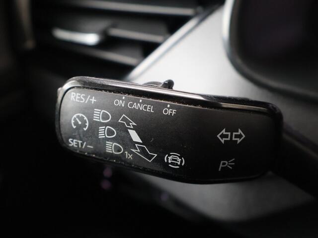 Skoda Kamiq 1.0 TSI Ambition | 110 PK | Cruise control | Airco | Apple Carplay/Android Auto |