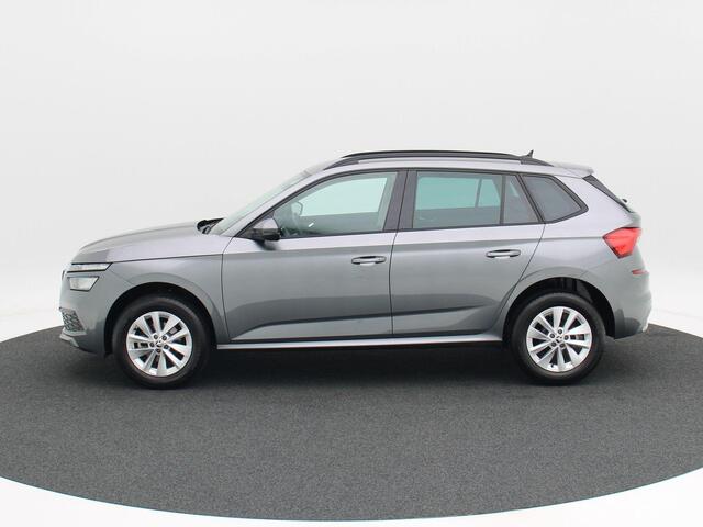 Skoda Kamiq 1.0 TSi 110 Pk Ambition | Adaptive Cruise | Stoel Verwarming | Carplay | Parkeersensoren | Climate Control |Privacy Glass | Digitaal Dashboard | 16 Inch | 18.816 Km!