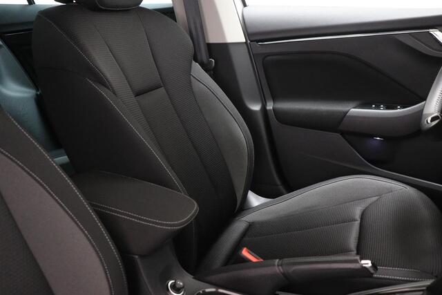 Skoda Kamiq 1.0 TSI Sport Business | NAVIGATIE- PACK | DRAADLOZE LADER | STOELVERWARMING | SMARTLINK | 17"