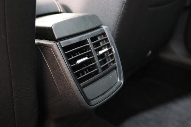 Skoda Kamiq 1.5 TSI ACT Sport Business, LED, Automaat, Cruise Control, Apple Carplay/Android Auto