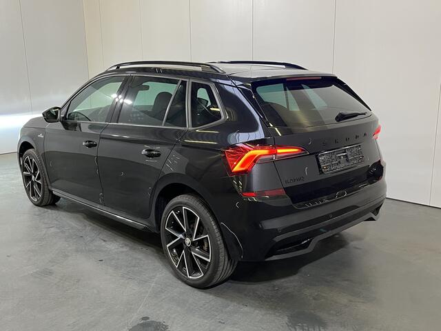 Skoda Kamiq 1.5 TSI Monte Carlo / AUTOMAAT/ ELEKTR. TREKHAAK/ PANO/ DIGITAL DASH/ CRUISE/ LED/ PARK. SENSOREN + CAMERA/ SMARTLINK/ NAVI/ STOEL VERWARM/ CLIMA