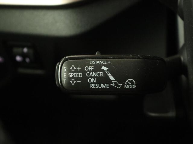 Skoda Kamiq 1.0 TSI Business Edition | Automaat | Stoelverwarming | Trekhaak | Adaptive cruise | Carplay | Virtual Cockpit | Climate control