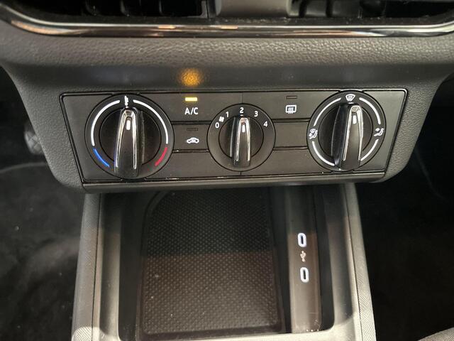 Skoda Kamiq 1.0 TSI 110pk Active · Apple/Android Car Play · Airco · DAB · Radio · LED Koplampen · 16'' Inch · Garantie t/m 11-09-2027 of 100.000km