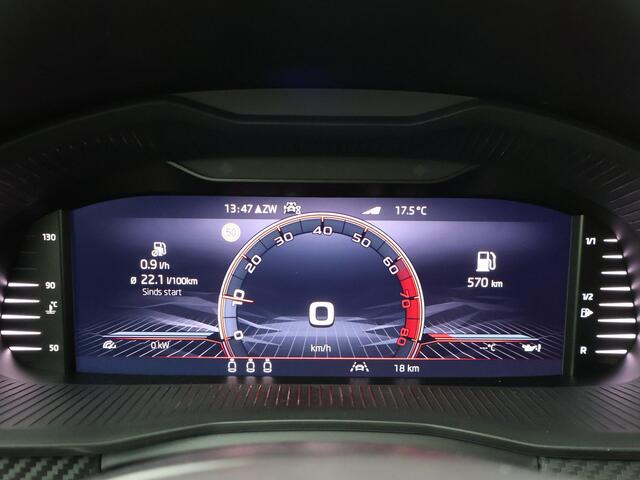 Skoda Kamiq Monte Carlo 1.0 TSI 115 PK 6 versn. Hand | Panorama dak | LED matrix | 17" lichtmetalen velgen | Camera |