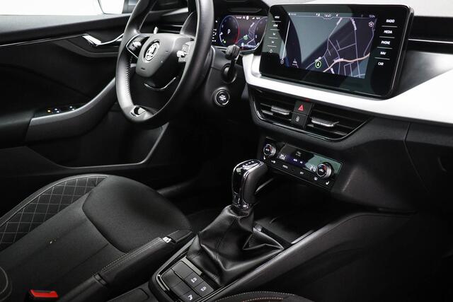 Skoda Kamiq 1.0 TSI Sport Business | VIRTUAL COCKPIT | STOELVERWLARMING | NAVIGATIE | CAMERA