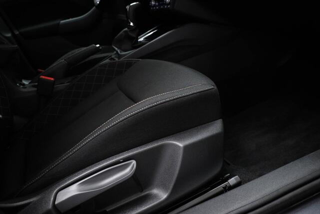 Skoda Kamiq 1.0 TSI Sport Business | VIRTUAL COCKPIT | STOELVERWLARMING | NAVIGATIE | CAMERA