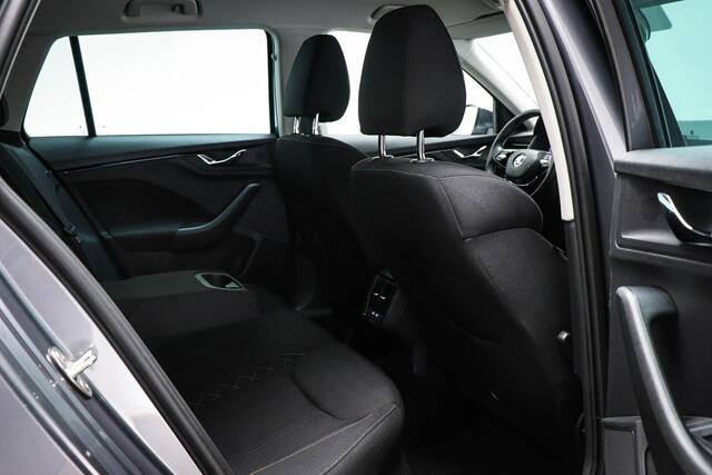 Skoda Kamiq 1.0 TSI Sport Business | VIRTUAL COCKPIT | STOELVERWLARMING | NAVIGATIE | CAMERA