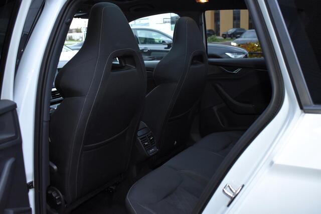 Skoda Kamiq 1.5 TSI ACT 150PK Aut. Business Edition | Trekhaak | Panodak | Carplay | LED | Incl. garantie