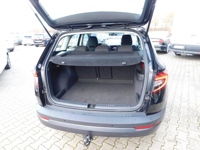 Skoda Karoq 1.0 TSI/DSG Ambition Business, Pdc, Trekhaak