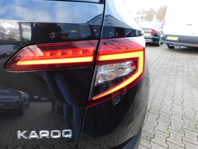 Skoda Karoq 1.0 TSI/DSG Ambition Business, Pdc, Trekhaak