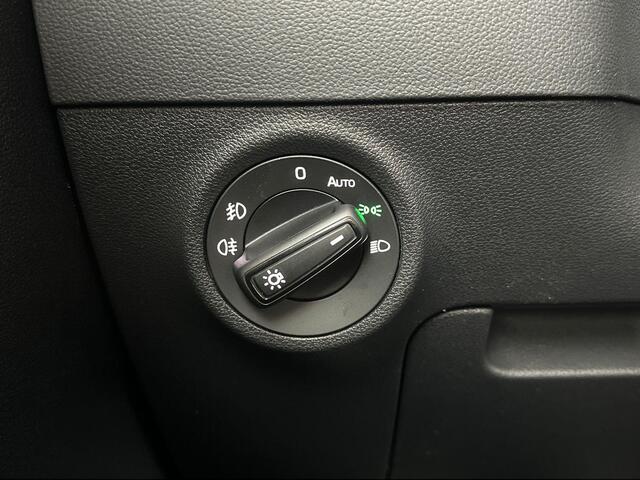 Skoda Karoq Business Edition Skoda 1.5 110 kW / 150 pk TSI SU