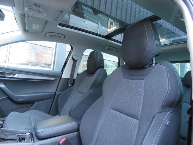 Skoda Karoq 1.5 TSI 150pk ACT DSG-aut. Style Business / Pano / Virtual / Ele