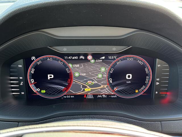 Skoda Karoq 1.5 TSI DSG Sportline Blackstyle (Camera,Virtual,Acc)