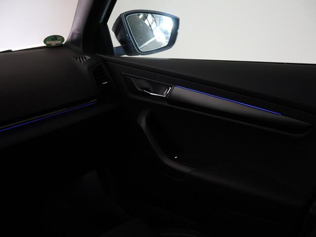 Skoda Karoq 1.5 TSI 150 PK DSG AUT. SPORTLINE + 19 INCH + VIRTUAL COCKPIT | ADAPTIVE CRUISE | ELEK. TREKHAAK | SFEERVERLICHTING