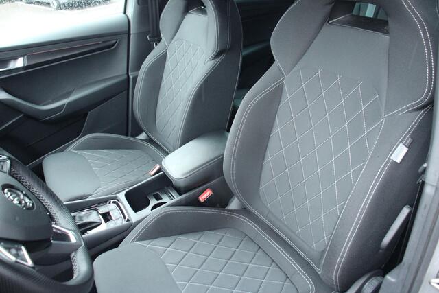 Skoda Karoq 1.5 TSI ACT Sportline Business 54DKM, VIRTUAL, DSG, 19INCH, STOELVERWARMING