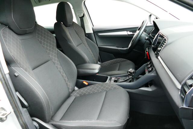 Skoda Karoq 1.5 150pk TSI ACT Style. Carplay/Android Navi, Stoelverw, 17"LMV, Haak 1500kg