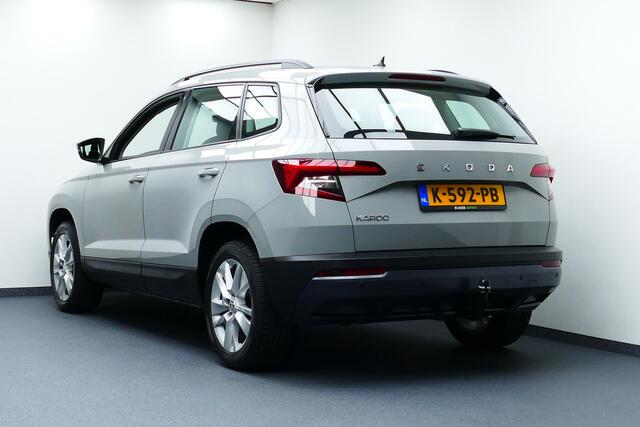 Skoda Karoq 1.5 150pk TSI ACT Style. Carplay/Android Navi, Stoelverw, 17"LMV, Haak 1500kg
