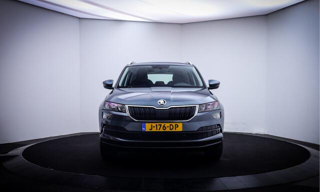 Skoda Karoq 1.0 TSI Ambition Business CAMERA | CARPLAY | DAB | NAVI | STOELVERW | TREKHAAK | CLIMA | CRUISE | LMV