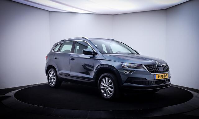 Skoda Karoq 1.0 TSI Ambition Business CAMERA | CARPLAY | DAB | NAVI | STOELVERW | TREKHAAK | CLIMA | CRUISE | LMV