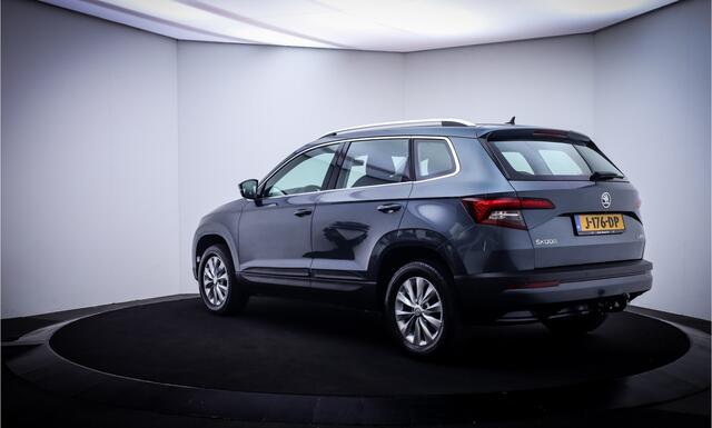 Skoda Karoq 1.0 TSI Ambition Business CAMERA | CARPLAY | DAB | NAVI | STOELVERW | TREKHAAK | CLIMA | CRUISE | LMV