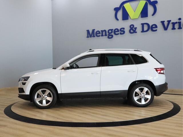 Skoda Karoq 1.0 TSI Ambition Business Airco ECC | Virtual | Panorama | Trekhaak | Stoelverwarming | NAP | Apple Carplay Android Auto | DAB | Isofix