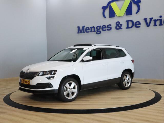 Skoda Karoq 1.0 TSI Ambition Business Airco ECC | Virtual | Panorama | Trekhaak | Stoelverwarming | NAP | Apple Carplay Android Auto | DAB | Isofix
