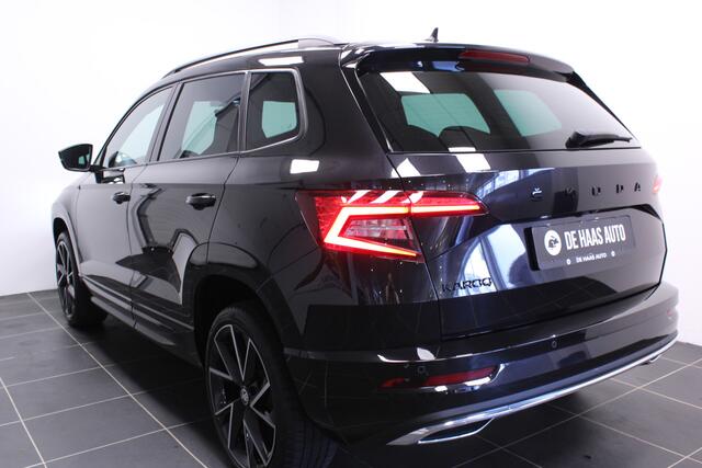 Skoda Karoq 1.5 TSI ACT Sportline/19inch/Camera/Apple carplay