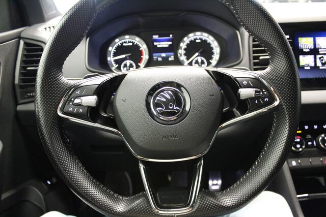 Skoda Karoq 1.5 TSI ACT Sportline/19inch/Camera/Apple carplay