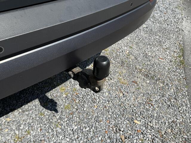 Skoda Karoq 1.5 TSI 150pk DSG Style (Pano,Trekhaak,Clima,Navi,Carplay)