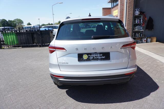 Skoda Karoq 1.5 TSI ACT 150PK DSG7 BUSINESS EDITION LUXE NIEUW MODEL! KEURIGE NETTE STAAT DIGITALE COCKPIT CAMERA FULL LED KEYLESS NAVI ANDROID-APPLECARPLAY ADAPTIEVE CRUISE 4X PERF BANDEN ECC AIRCO BLUETOOTH PDC ENZ...