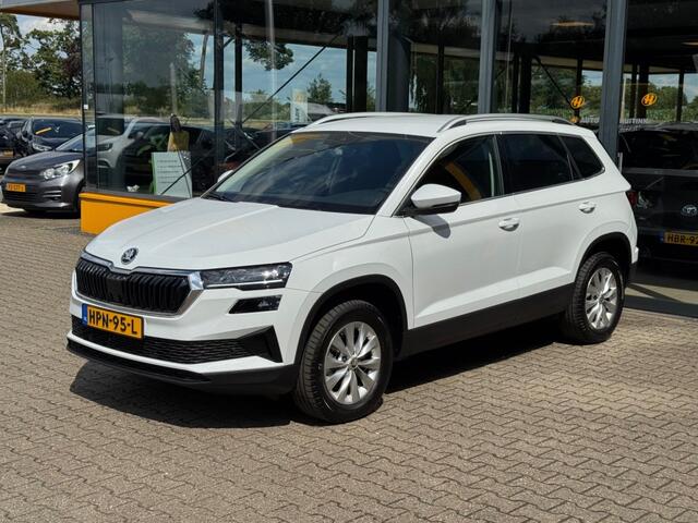 Skoda Karoq 1.5 TSI Act Business Edition - camera - adaptive cruise